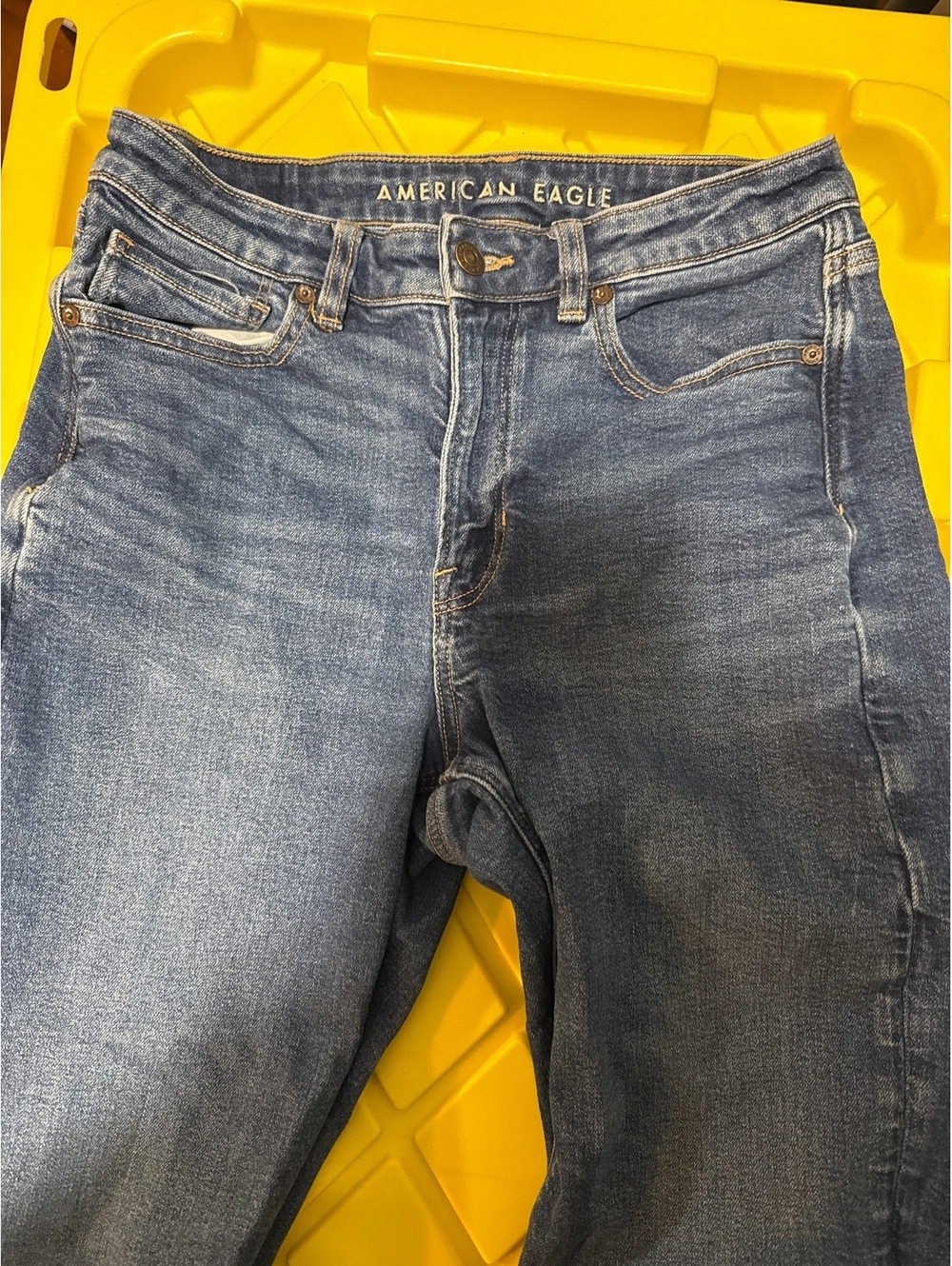 American Eagle Mom Jeans 6 / 8